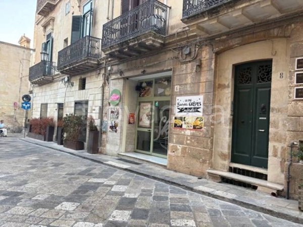negozio in affitto a Lecce in zona Centro Città
