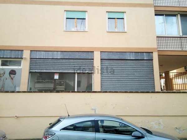 locale commerciale in affitto a Lecce
