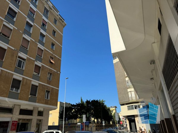 locale commerciale in affitto a Lecce in zona Mazzini