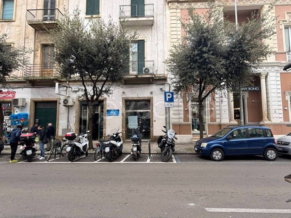 negozio in affitto a Lecce in zona Mazzini