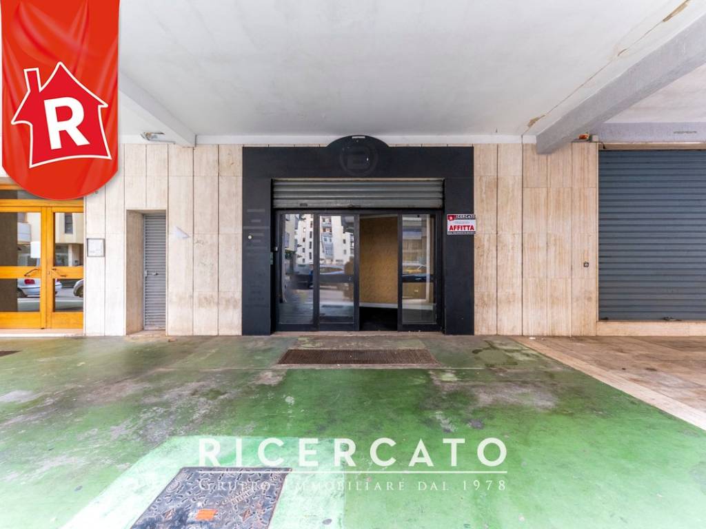 negozio in affitto a Lecce