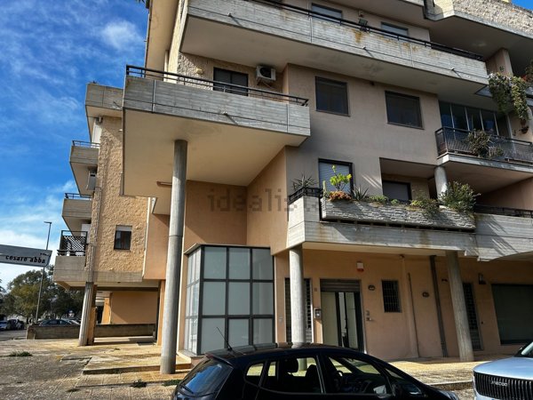 ufficio in affitto a Lecce