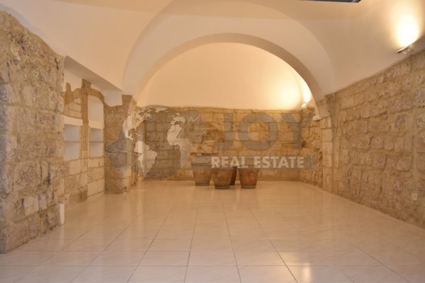 locale di sgombero in affitto a Lecce in zona Centro Città