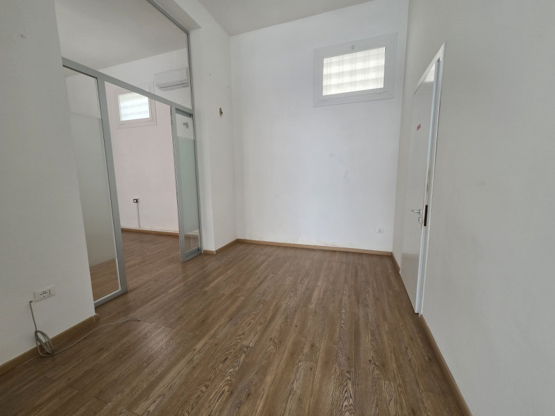 negozio in affitto a Lecce