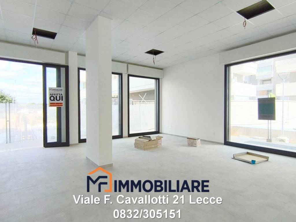 negozio in affitto a Lecce in zona Partigiani