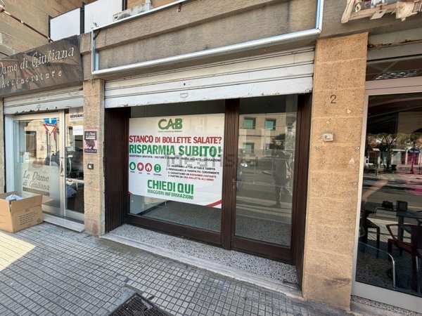 locale commerciale in affitto a Lecce in zona Rudiae