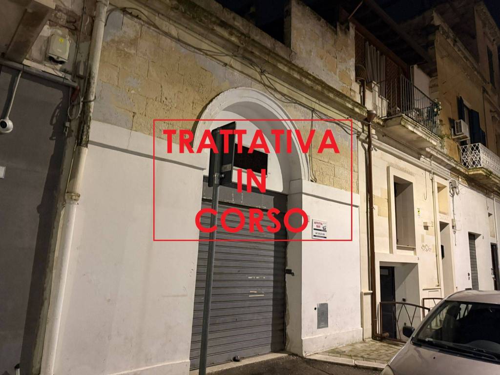 locale commerciale in affitto a Lecce in zona Leuca