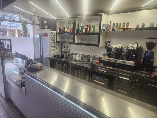 negozio in affitto a Lecce