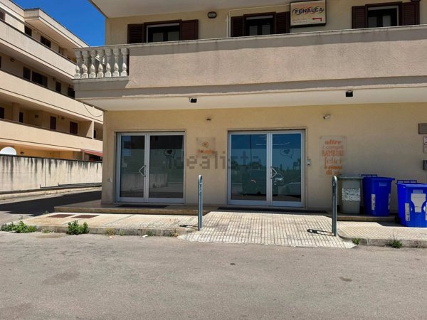 locale commerciale in affitto a Lecce