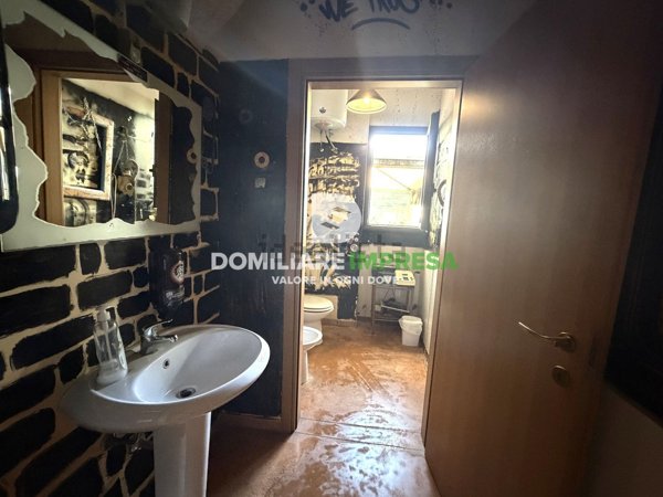locale commerciale in affitto a Lecce
