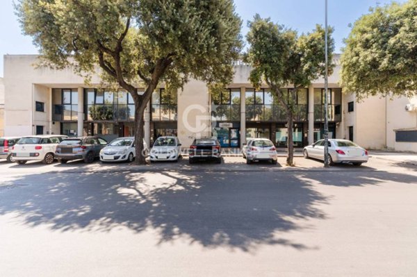 ufficio in affitto a Lecce in zona Partigiani