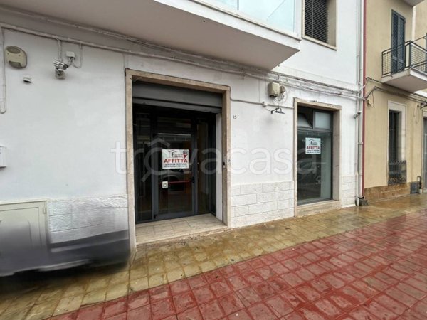 negozio in affitto a Lecce in zona Mazzini