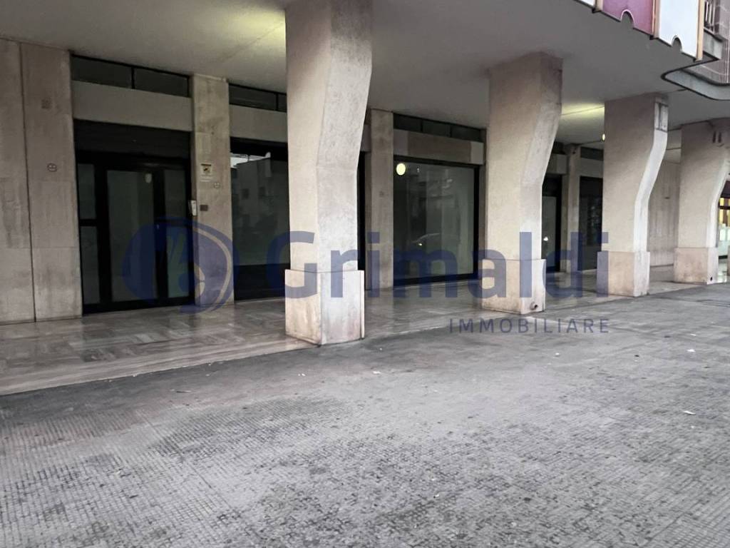 locale commerciale in affitto a Lecce in zona Salesiani