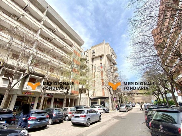locale commerciale in affitto a Lecce in zona Partigiani