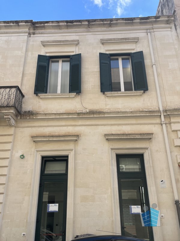 locale commerciale in affitto a Lecce in zona Centro Città