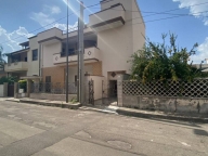 appartamento in affitto a Lizzanello in zona Merine