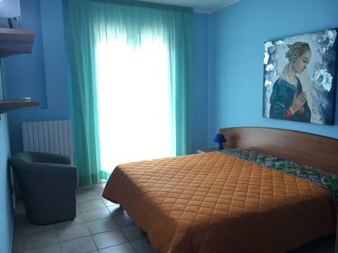 appartamento in affitto a Lizzanello in zona Merine