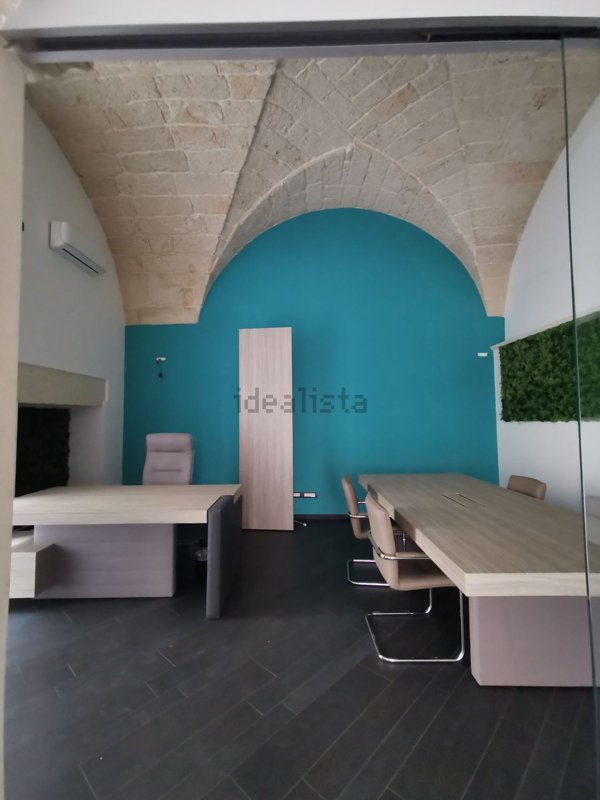 negozio in affitto a Maglie