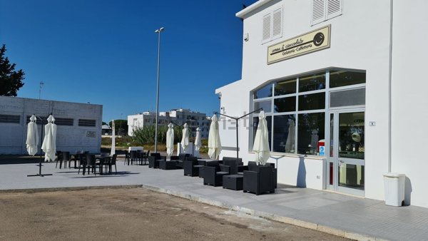 locale commerciale in affitto a Matino