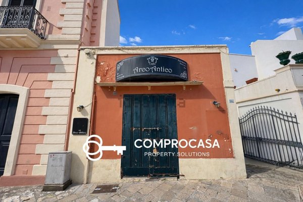 locale commerciale in affitto a Matino