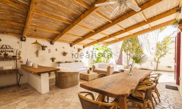 casa indipendente in affitto a Melendugno in zona Torre dell'Orso