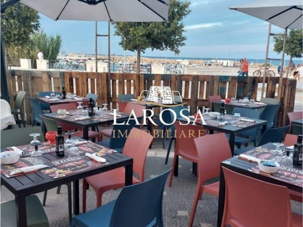 negozio in affitto a Melendugno in zona San Foca