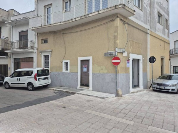 negozio in affitto a Melendugno