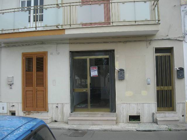 negozio in affitto a Melendugno in zona Borgagne