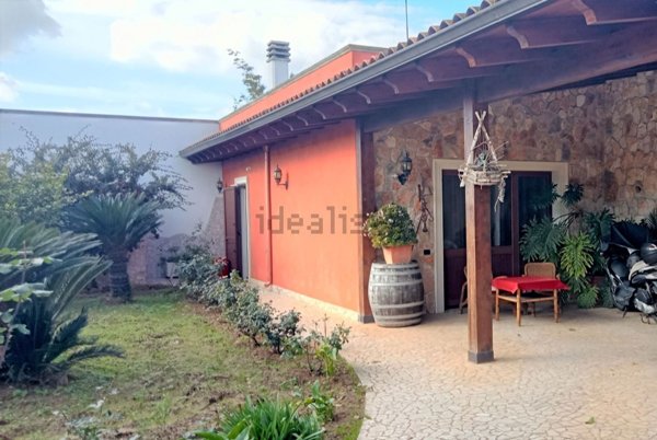 casa indipendente in affitto a Monteroni di Lecce