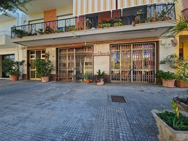 negozio in affitto a Nardò