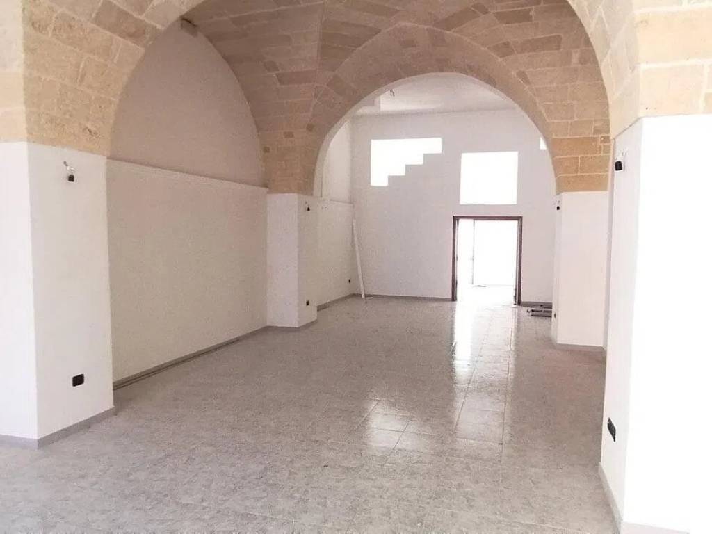 negozio in affitto a Nardò