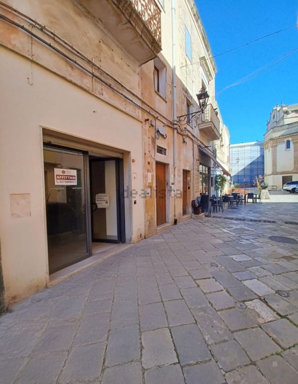 locale commerciale in affitto a Nardò