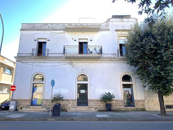 negozio in affitto a Nardò
