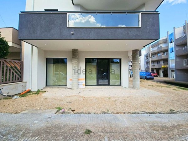 locale commerciale in affitto a Nardò