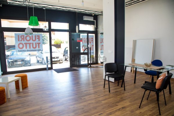 locale commerciale in affitto a Nardò