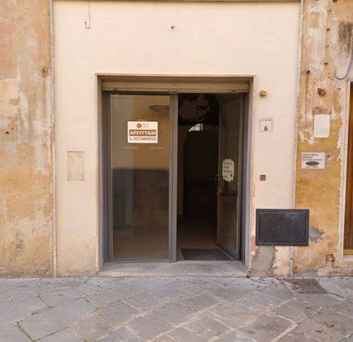 negozio in affitto a Nardò