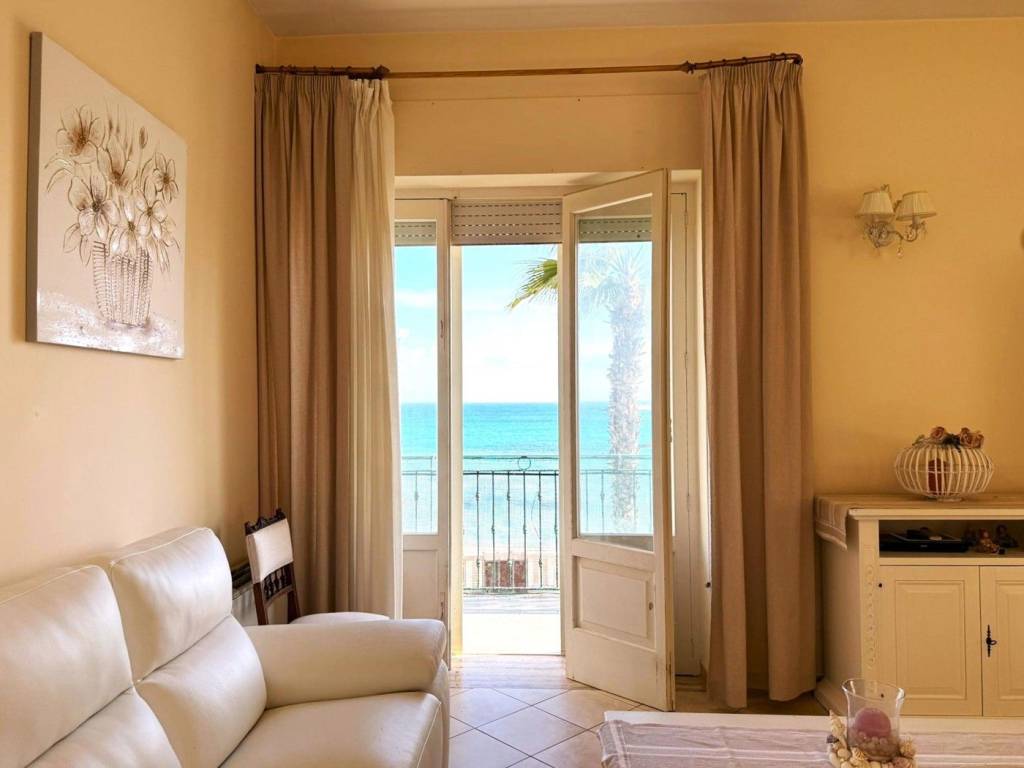 appartamento in affitto ad Otranto