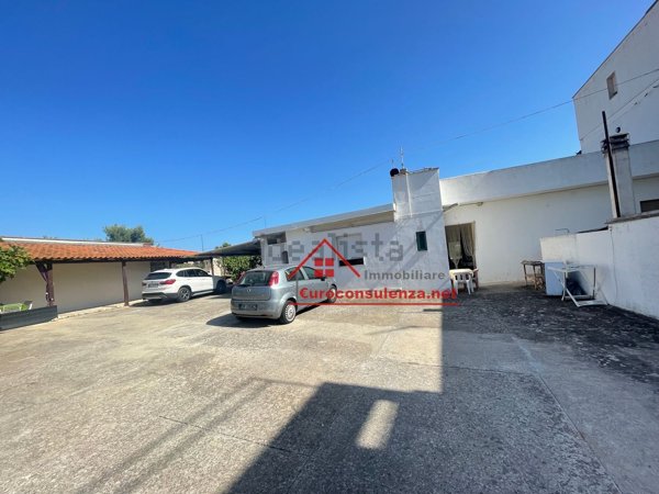 appartamento in affitto a Racale in zona Torre Suda