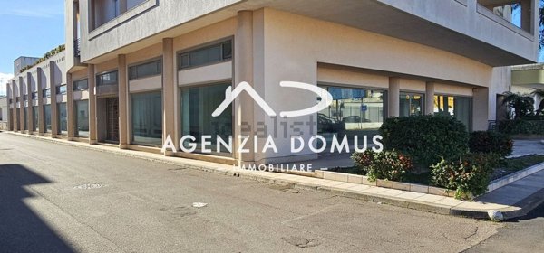 locale commerciale in affitto a Racale