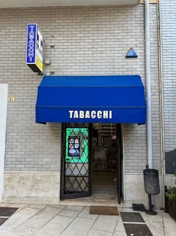 locale commerciale in affitto a San Pietro in Lama