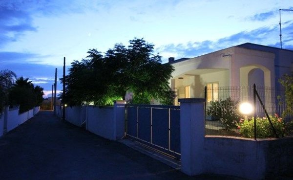 casa indipendente in affitto a Taviano