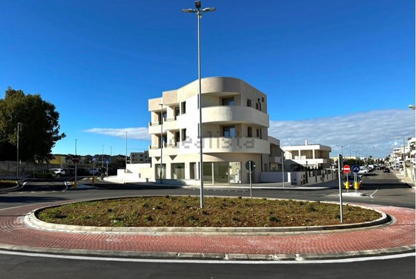 negozio in affitto a Tricase