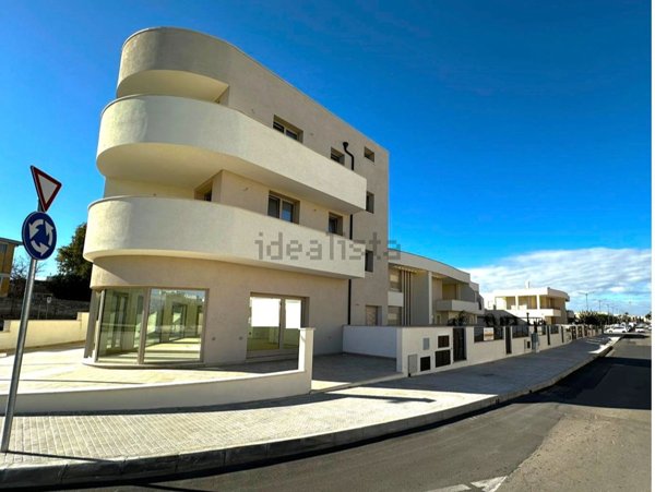 negozio in affitto a Tricase