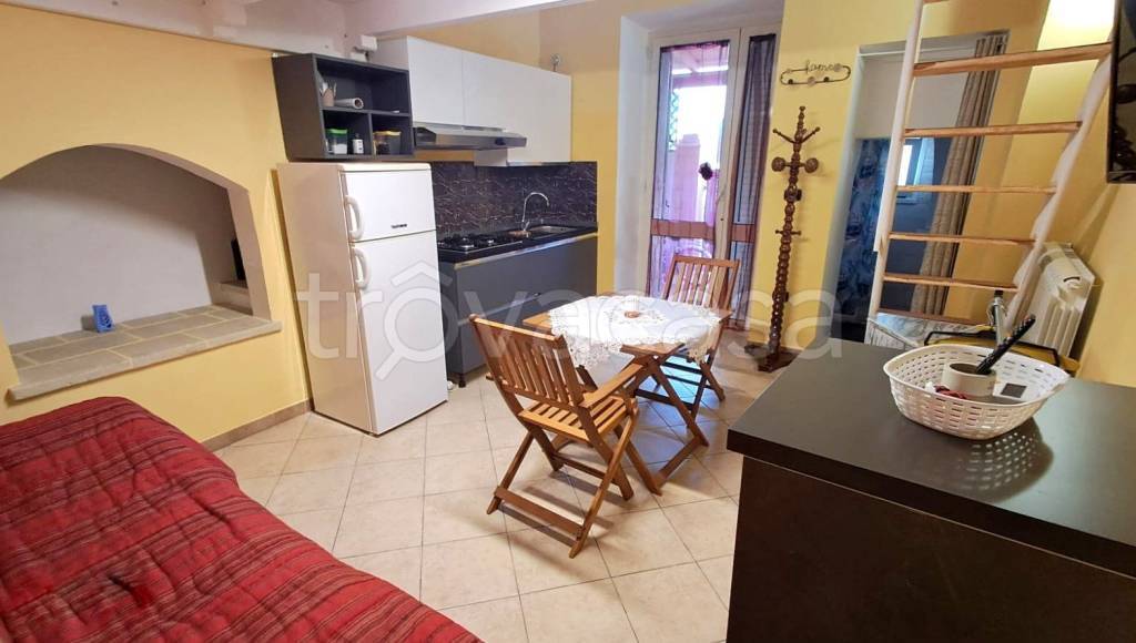 appartamento in affitto a Tricase in zona Depressa