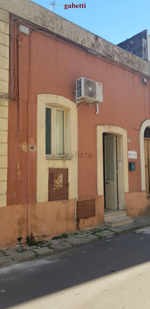 casa indipendente in affitto a Tricase
