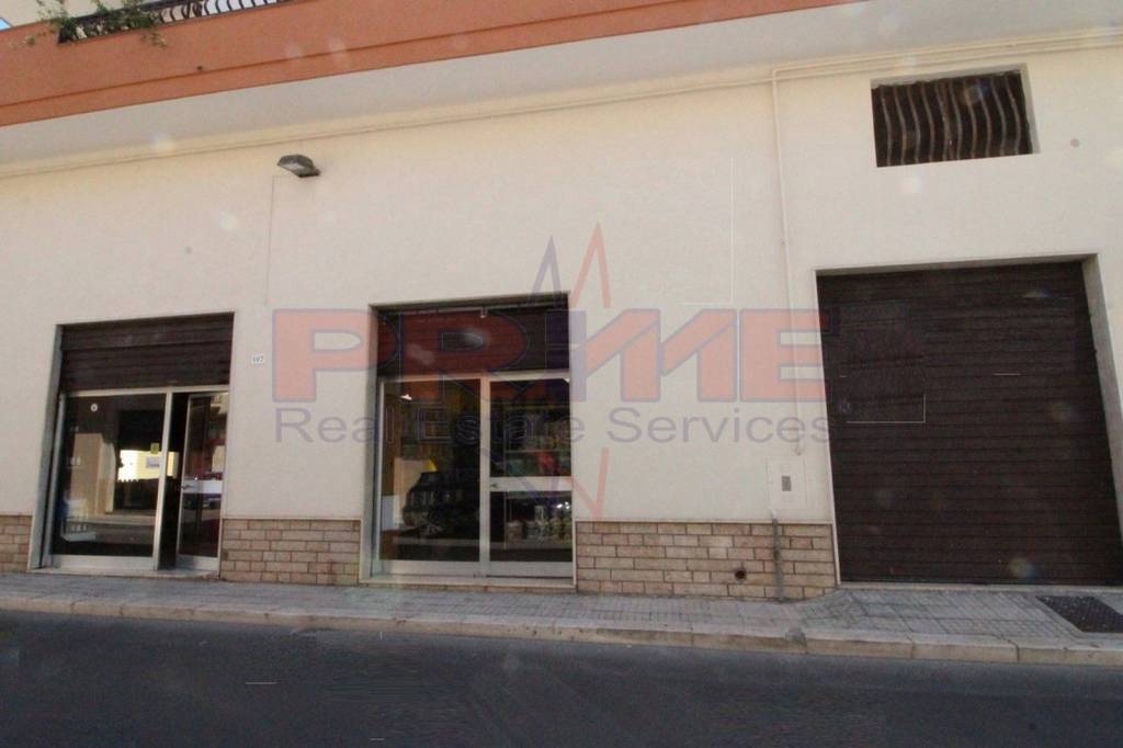 negozio in affitto a Tuglie