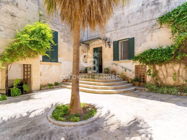 casa indipendente in affitto ad Uggiano la Chiesa