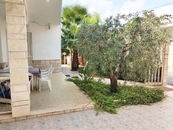 casa indipendente in affitto a Porto Cesareo in zona Torre Lapillo