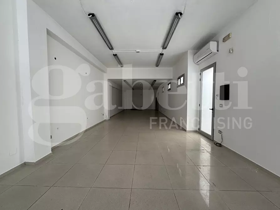 locale commerciale in affitto a Porto Cesareo