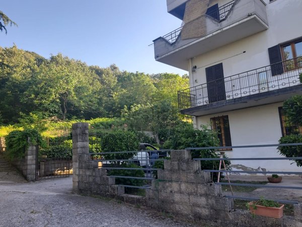 appartamento in affitto ad Avigliano in zona Possidente